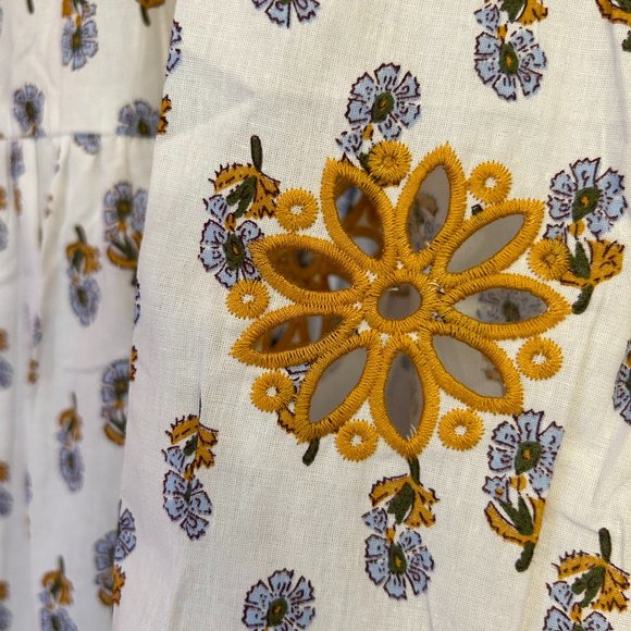 Solitaire Crop top with Skirt 2 piece - Picture 3 of 5